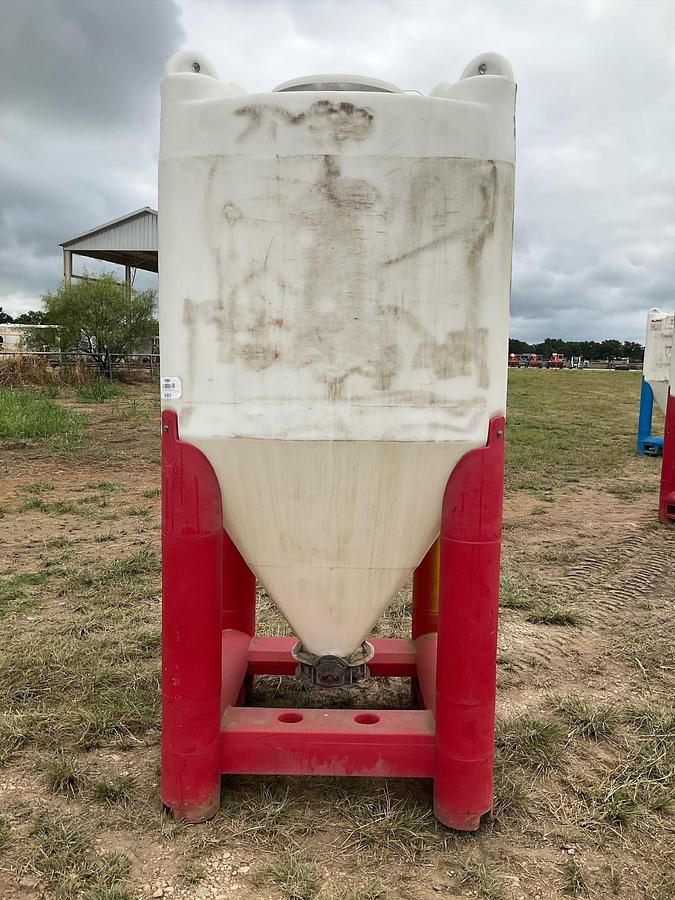 Used Snyder Flow Master Hopper