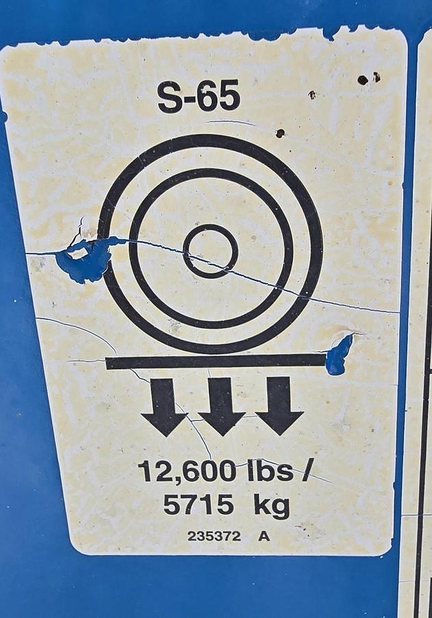 Used GENIE S-65 Manlift 