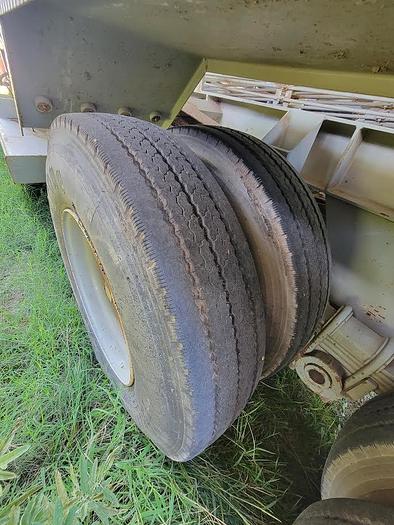 Used 2010 Appco  4,000 Cubic FT Moble Sand Storage Trailer