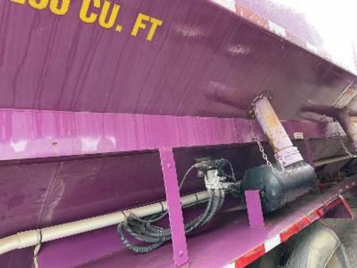 Used 2011 Convey-All SK-4000-ACS 24 in x 56 ft Portable Transfer Trailer