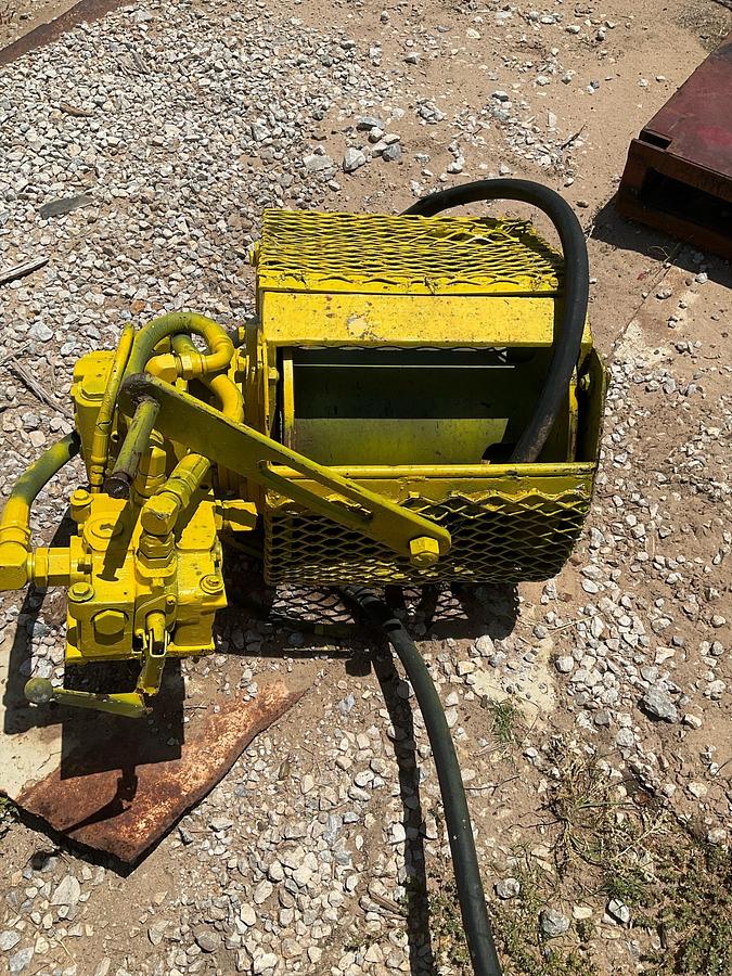 Used Braden Hydraulic Hoist