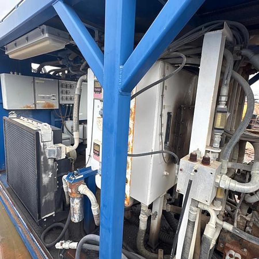 Used 2010 CATERPILLAR C18 Diesel Engine, FDS TOP DRIVE Hydraulic Power Unit