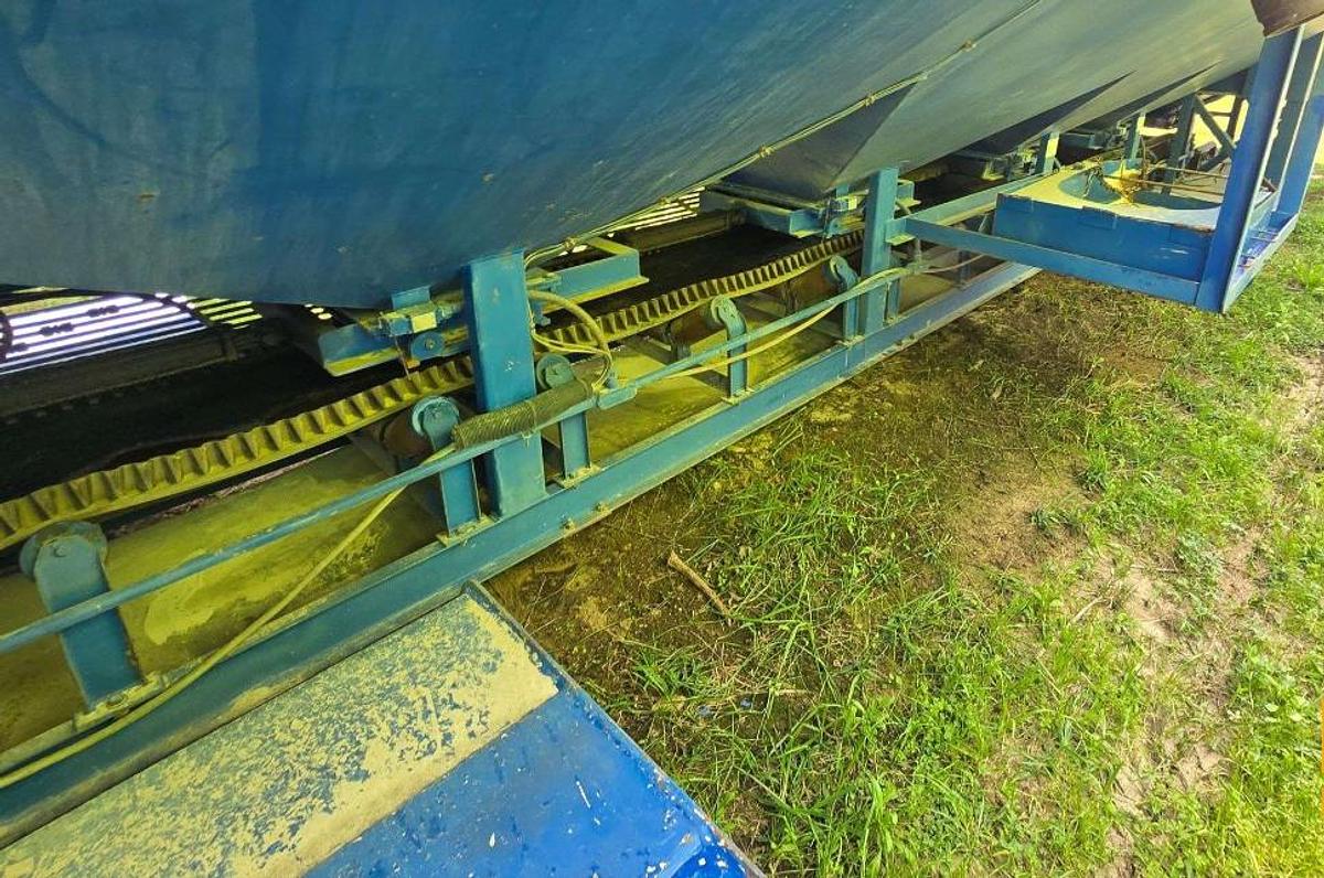 Used 2012 APPCO FS-40 T/A SAND HOG TRAILER