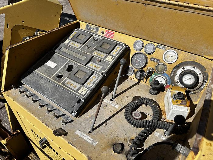 Used 1997 Gomaco GT-3600 Curb & Gutter Machine