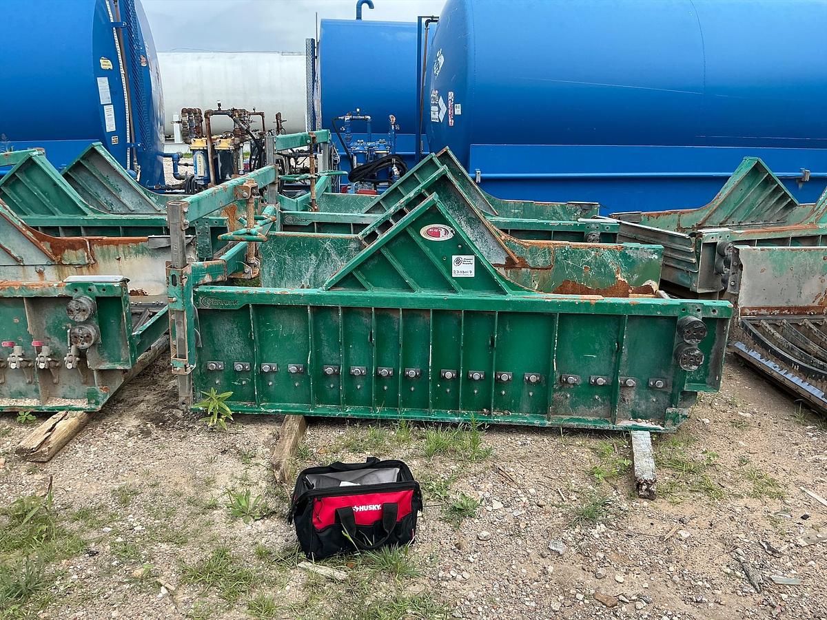 Used Derrick Shaker