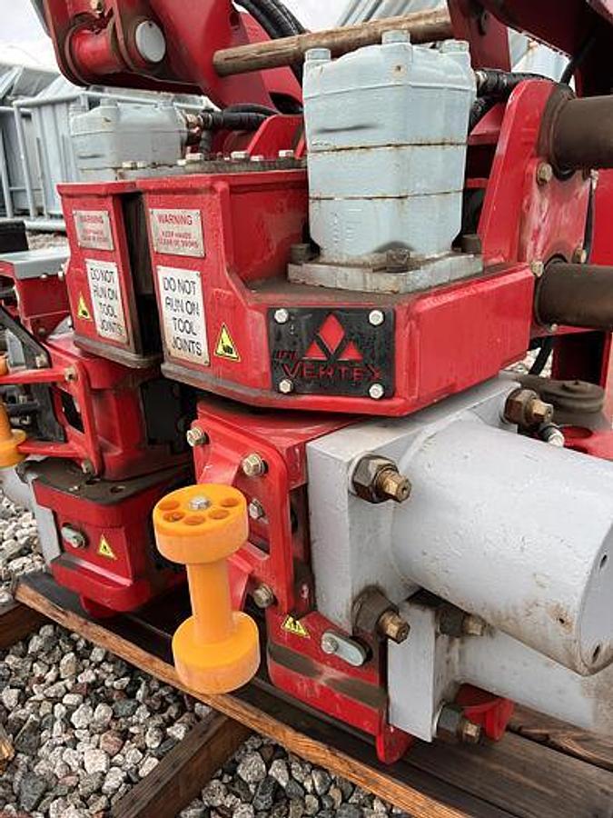 Used Vertex Iron Roughneck
