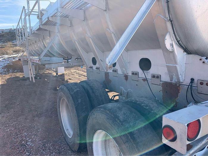Used 2003 Heli Aluminum Water Trailer