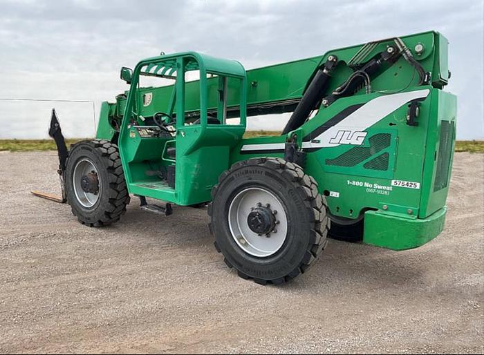 Used 2014 JLG SkyTrak 10054