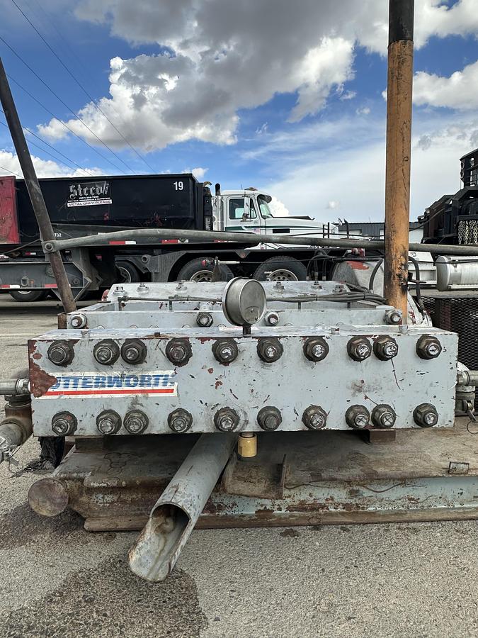 Used 1989 WEATHERFORD WBT 150 High pressure water pump