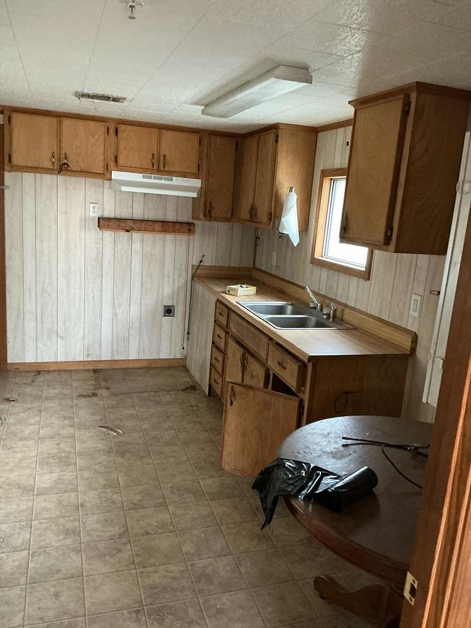 Used 2011 Man Camp DBI