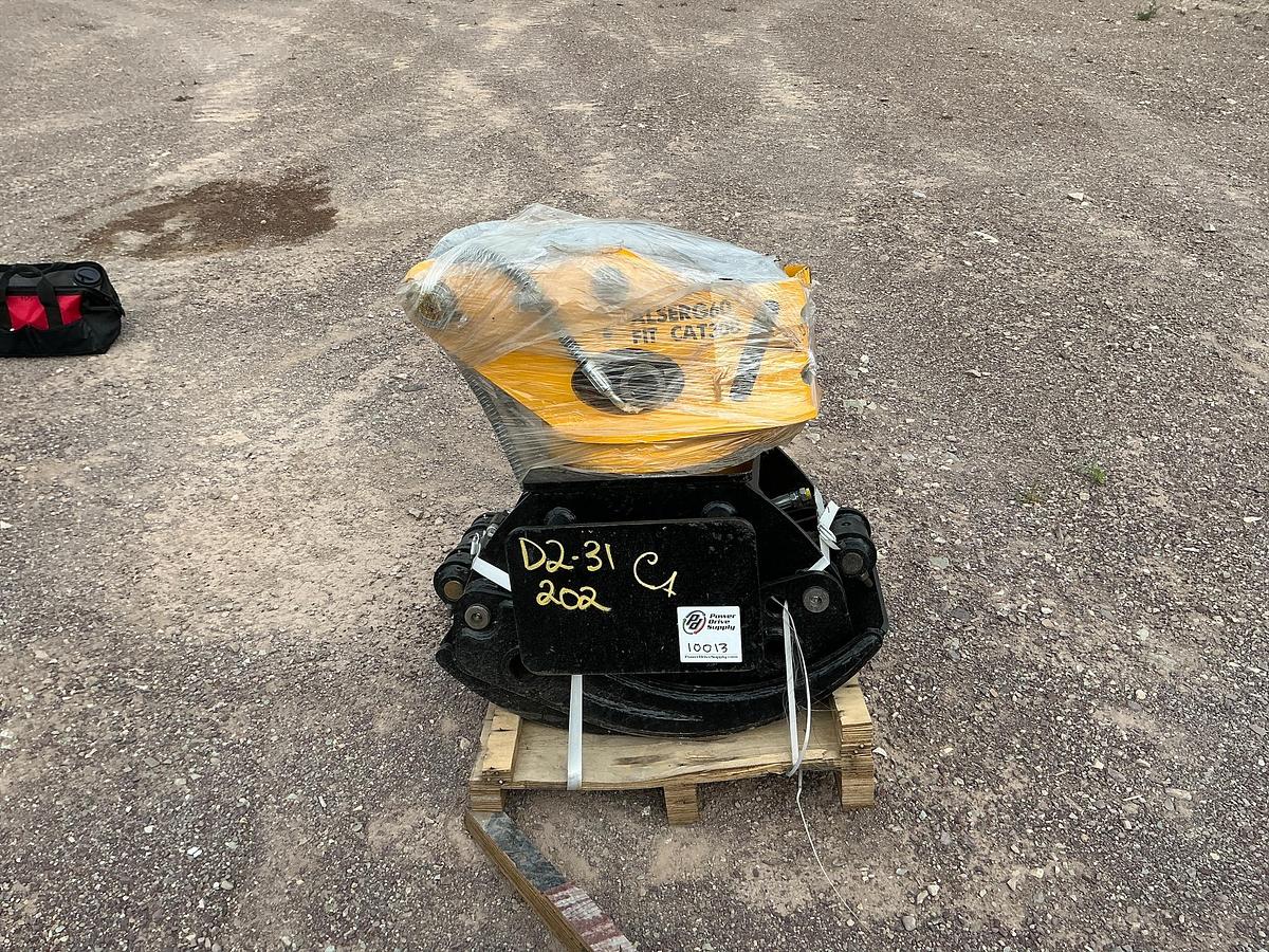 Used 2026 LYALS ALSERG60 32 in Excavator Grapple (Unused)