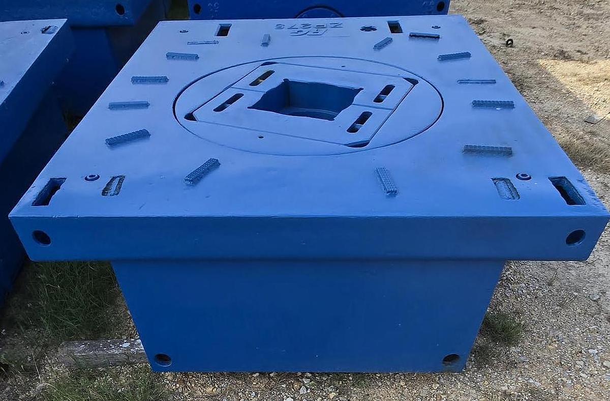 Used RG ZP275 Rotary Table