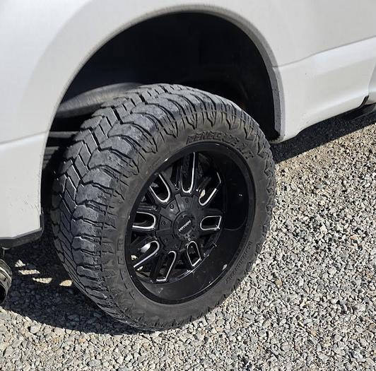 Used 2018 Ford F350 Platinum Super Duty Crew Cab