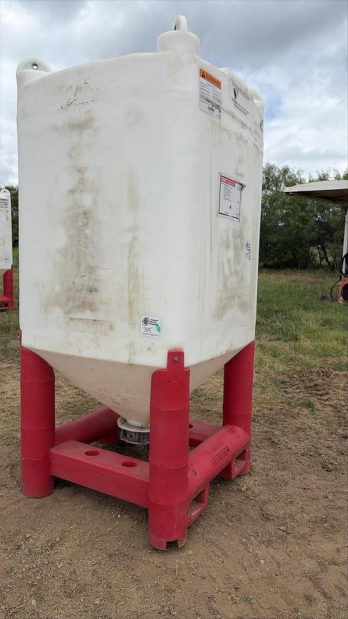 Used Snyder Flow Master Hopper 