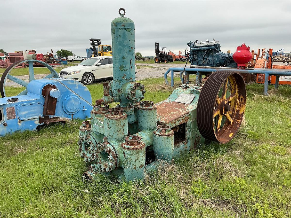 Used Continental Emsco D-125 Power Pump 