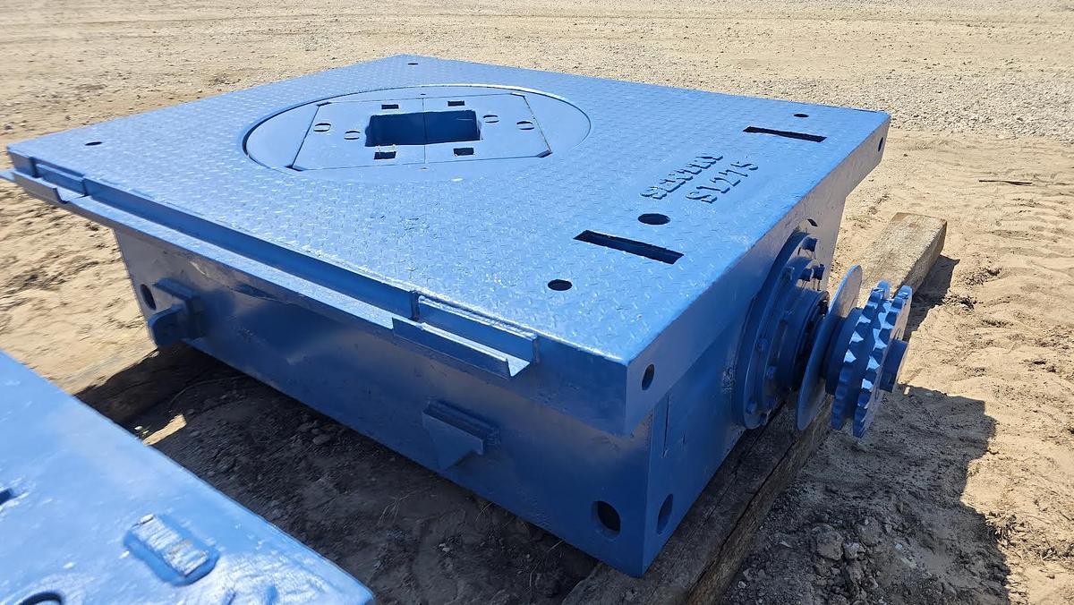 Used Sentry SI 275 Rotary Table