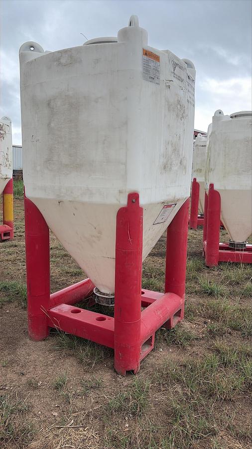 Used Snyder Flow Master Hopper