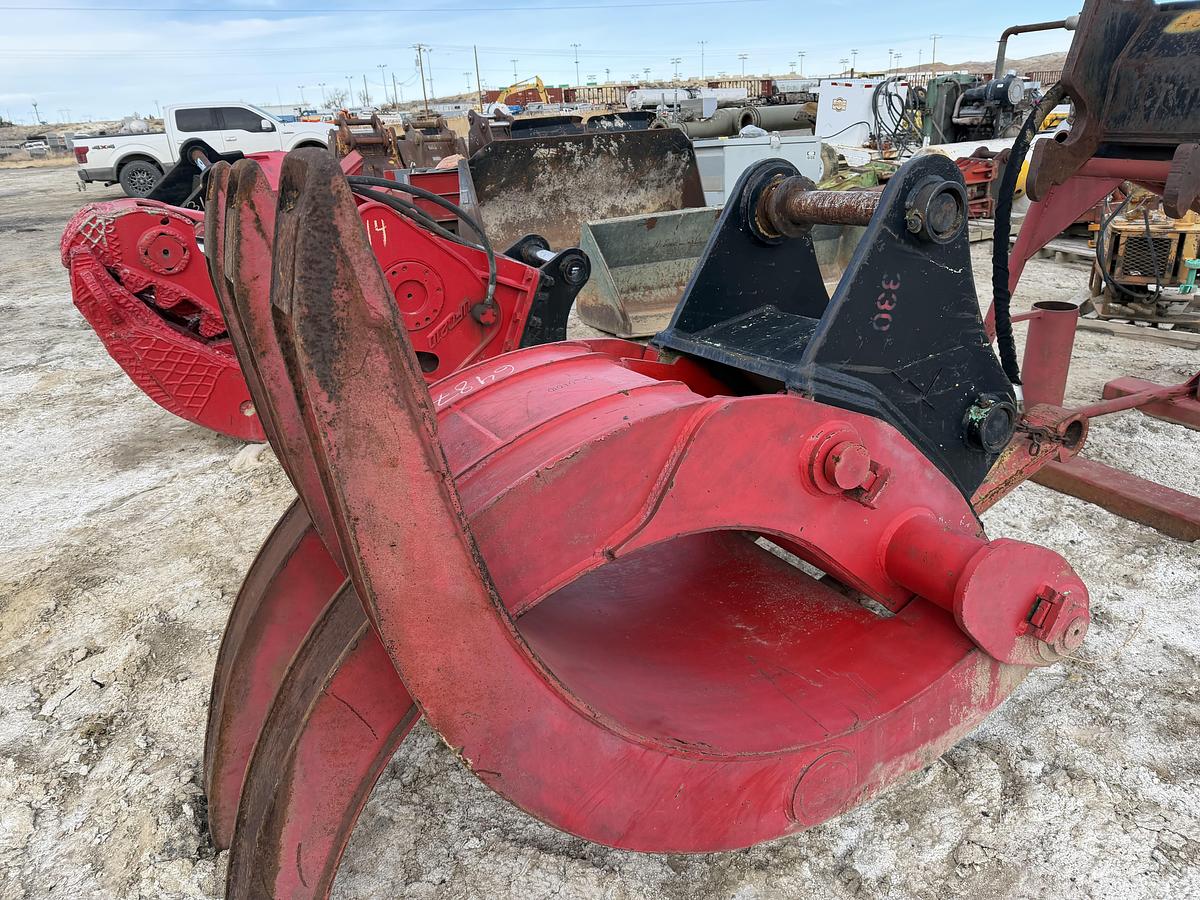 Used AE 330 Scrap Claw