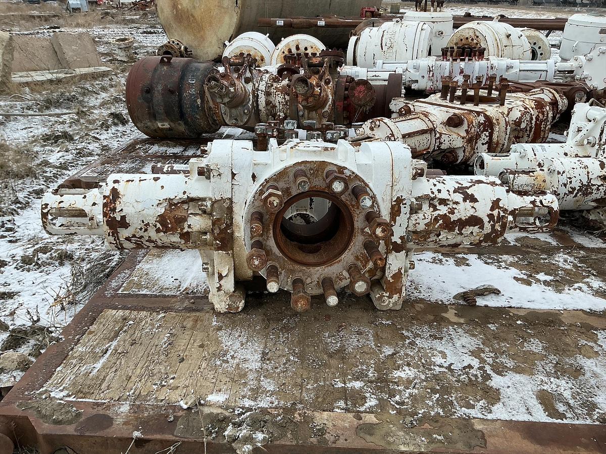 Used Townsend 5x11 Double Ram BOP
