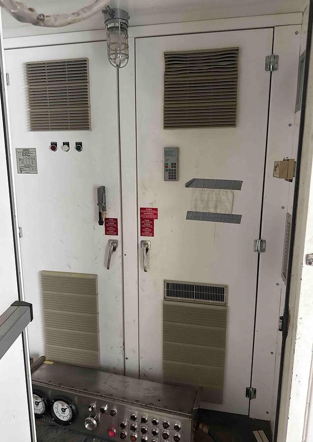 Used Detroit Diesel Series 60 600KW Diesel Generator Set