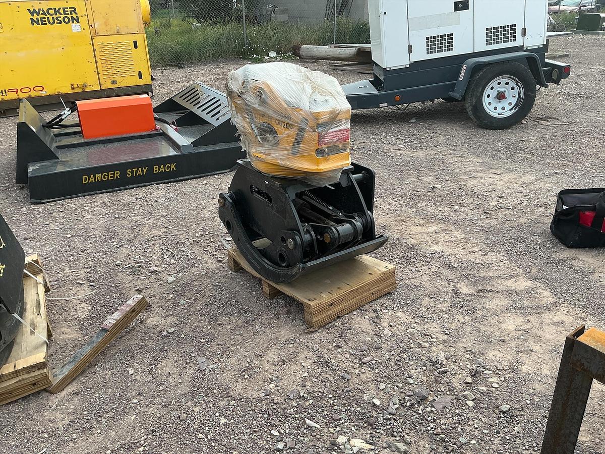 Used 2026 LYALS ALSERG60 32 inch Excavator Grapple (Unused)