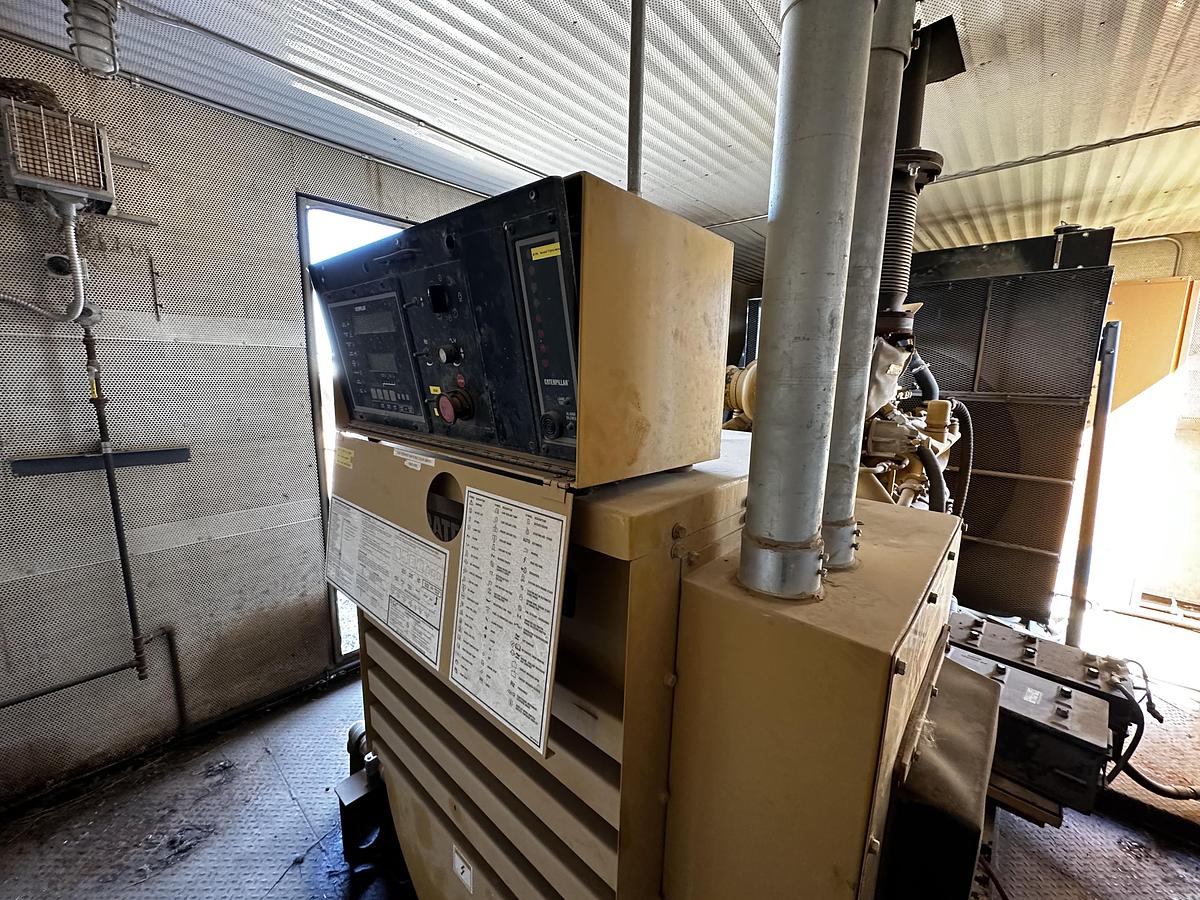 Used 2008 Cat G3408 Natural Gas 376 KVA Generator