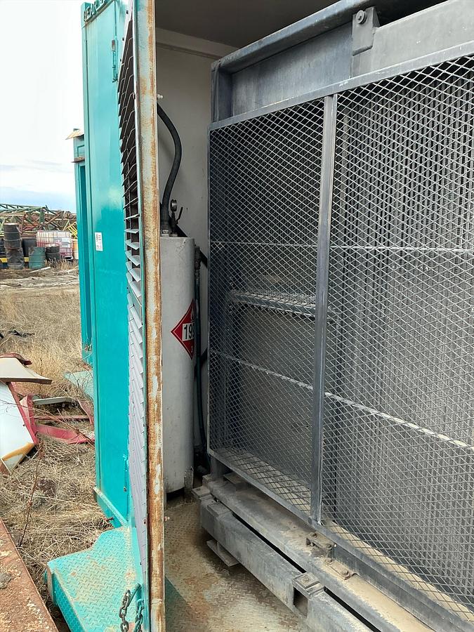 Used 2011 Cummins 500kw Diesel Generator
