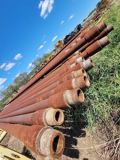 Used 31'8" X 5" Drill Pipe 19.50 # G105 NC50 CONN