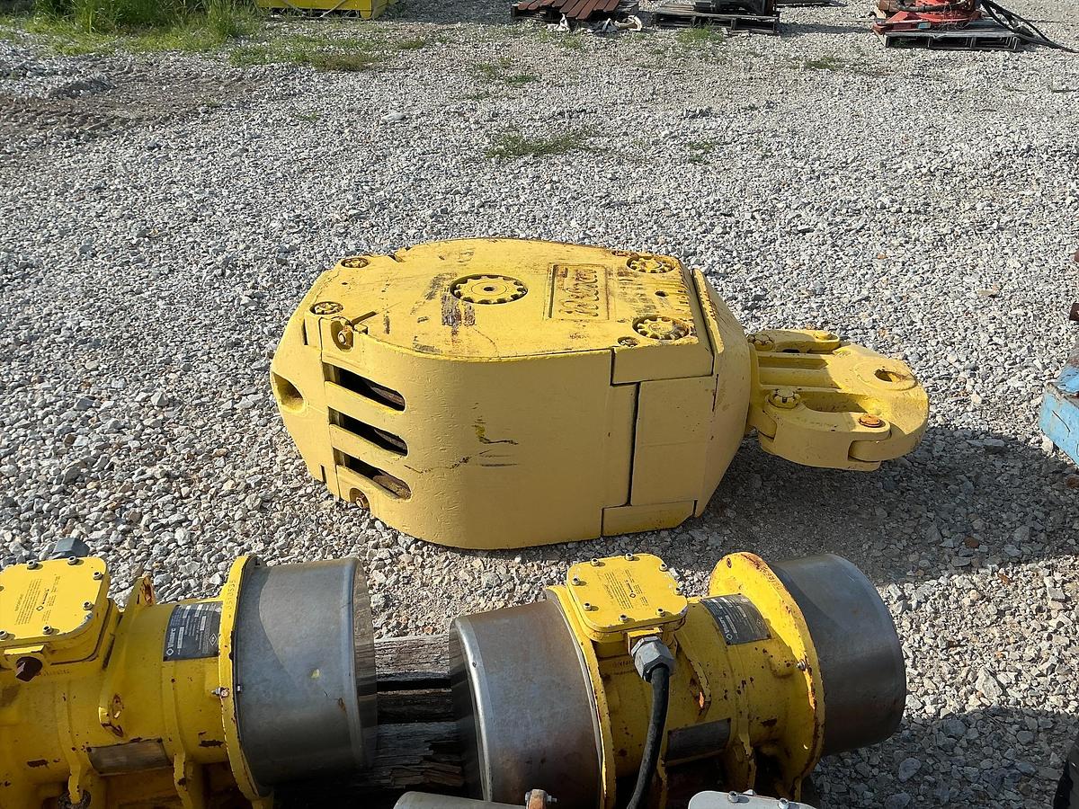 Used Wilson Sheave 100 Ton Cap 