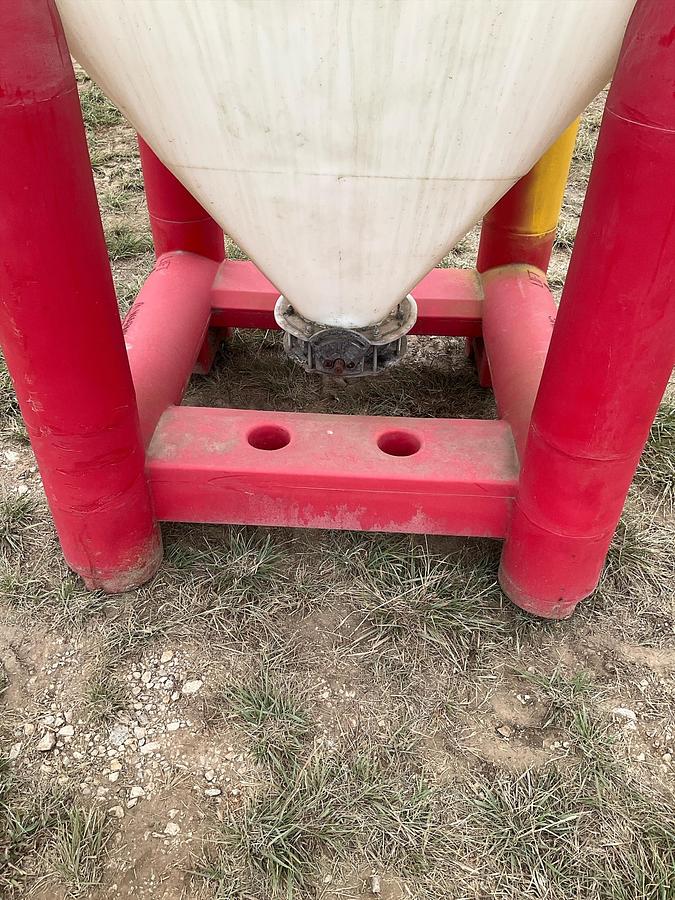 Used Snyder Flow Master Hopper