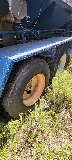 Used 2007 Appco Sand King FS-30 Portable Transfer Trailer