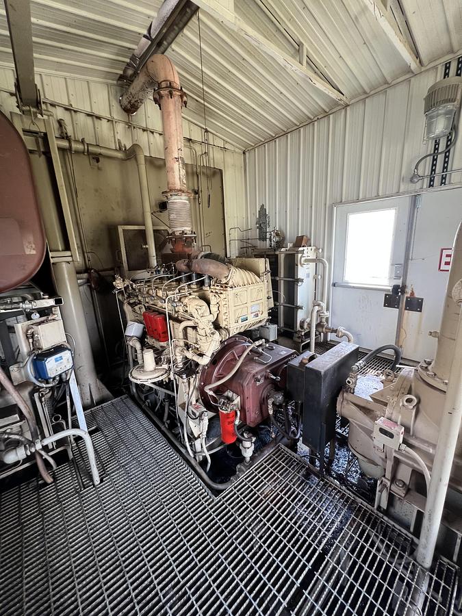 Used WAUKESHA H24 NATURAL GAS ENGINE Frick TDSH233XL