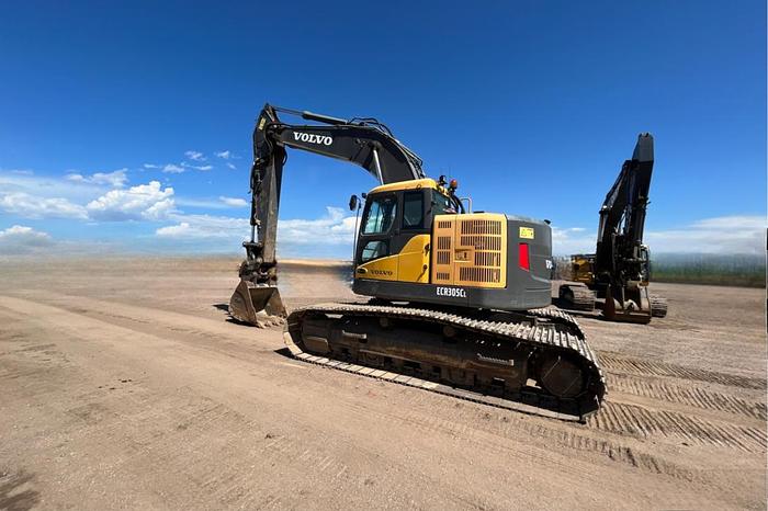 Used 2017 Volvo ECR305CL Tracked Excavator