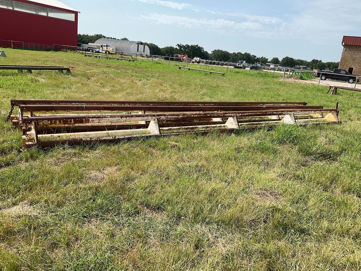 Used Pipe Racks – Set of 2