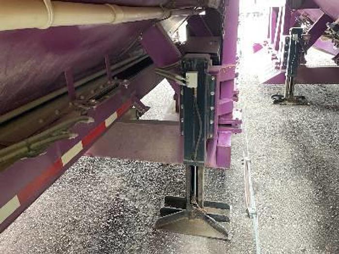 Used 2011 Convey  24 in x 45 ft Portable Transfer Trailer