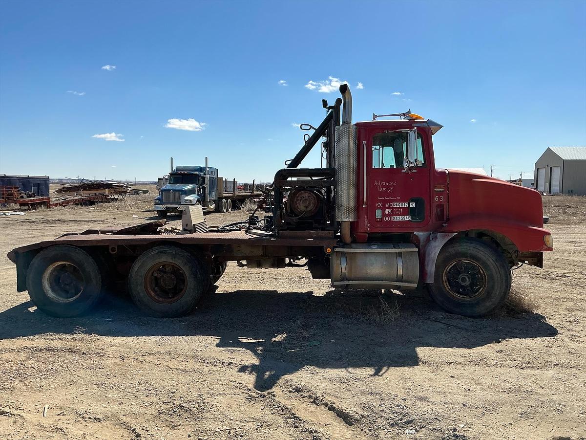 Used International Semi Winch Truck