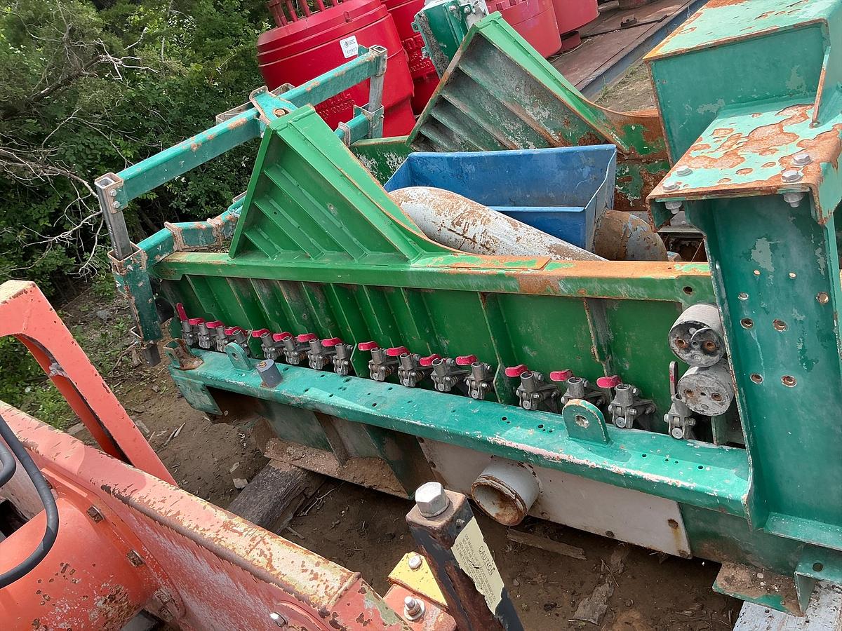 Used Derrick Shaker