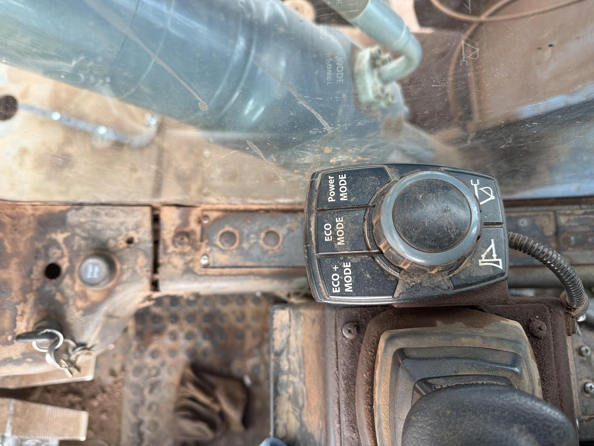 Used 2014 FUCHS MHL 335