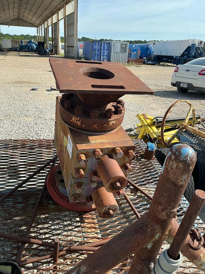 Used Manual Double Shutter BOP Trailered