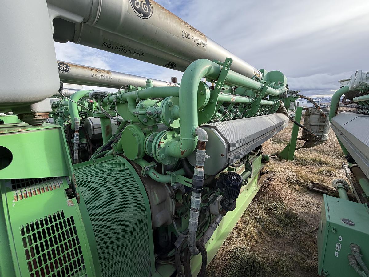 Used 2011 General Electric Jenbacher J320 Natural Gas Generator 1712KW