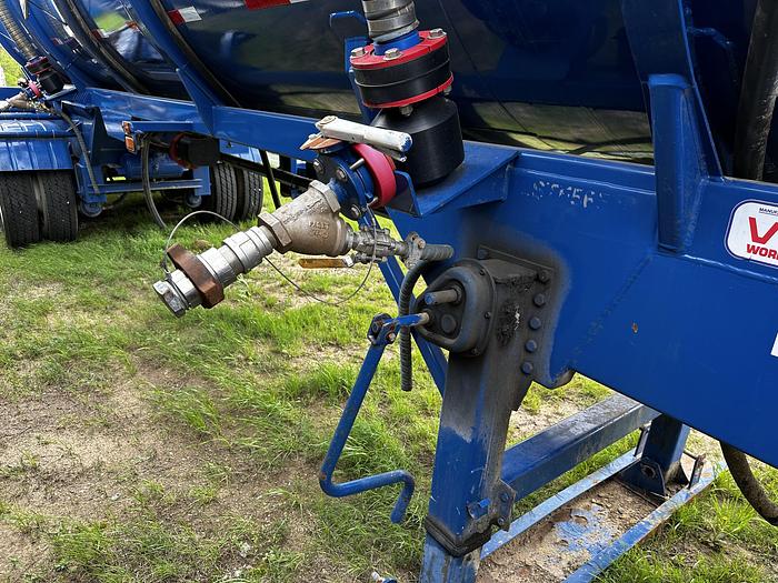 Used 2015 Worley Welding Works Chemical Transport Trailer