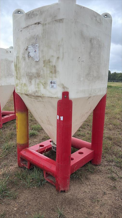 Used Snyder Flow Master Hopper