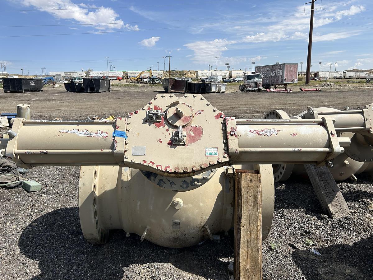 Used 30" Ball Valve with Actuator and Mechanical Switch