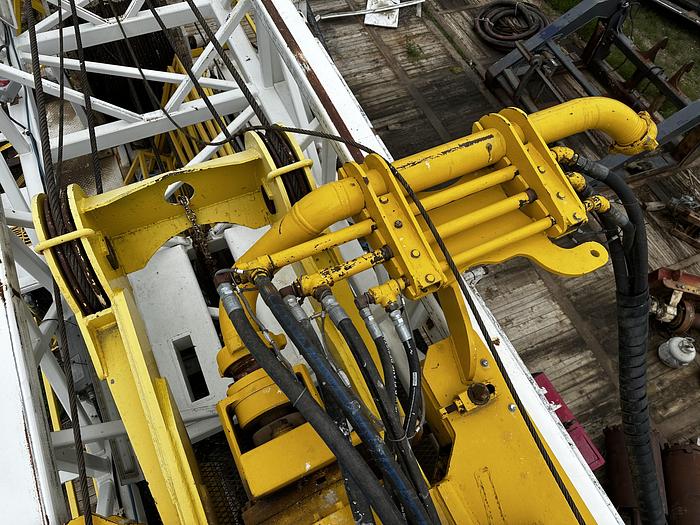 Used Walker-Neer 250-40 Surface Drilling Rig