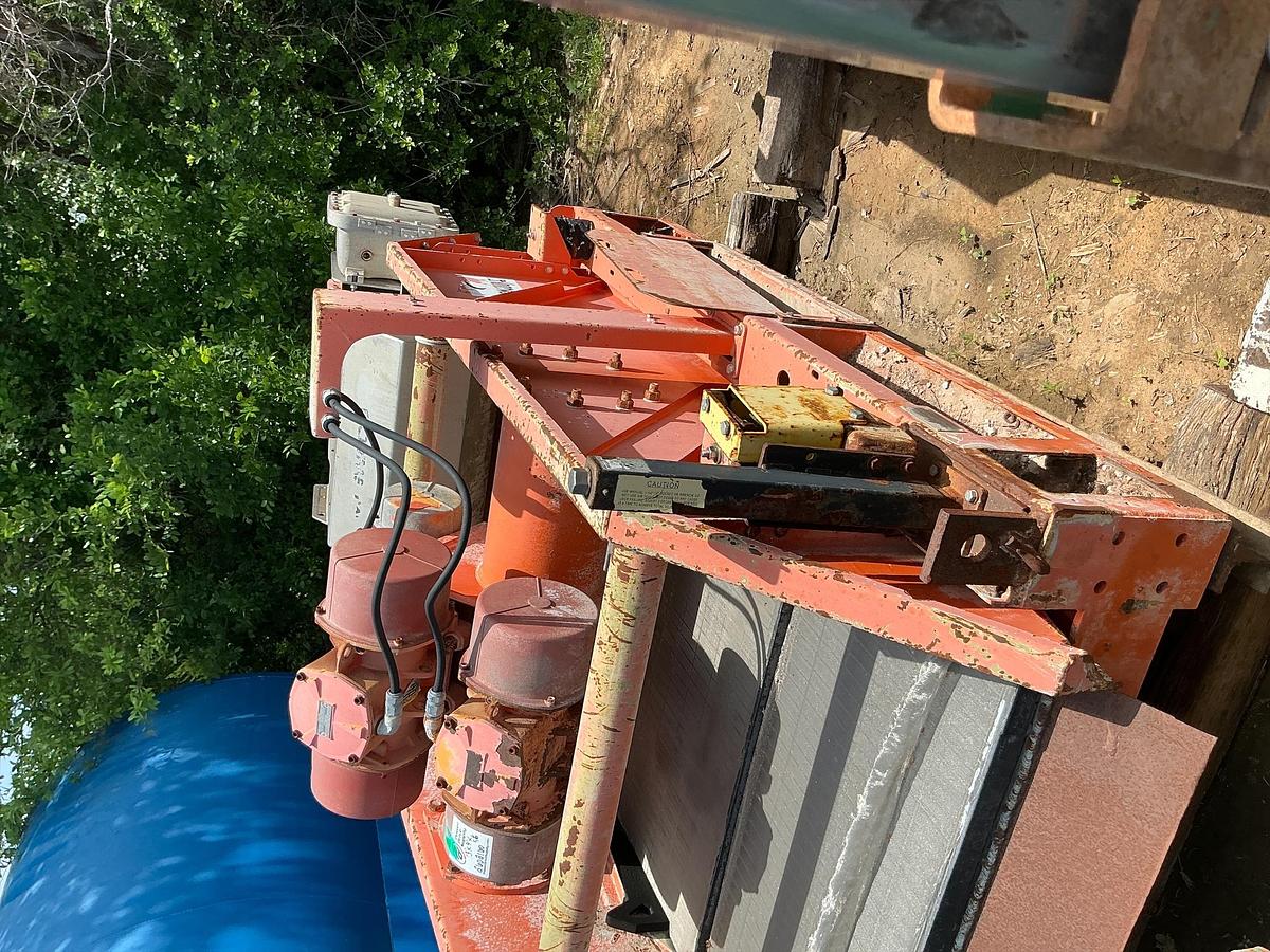 Used MI Swaco Mongoose Shaker