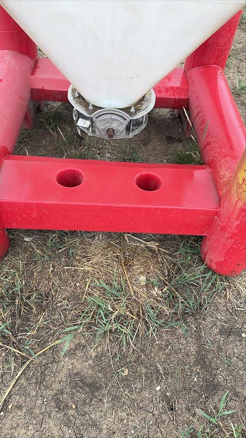 Used Snyder Flow Master Hopper