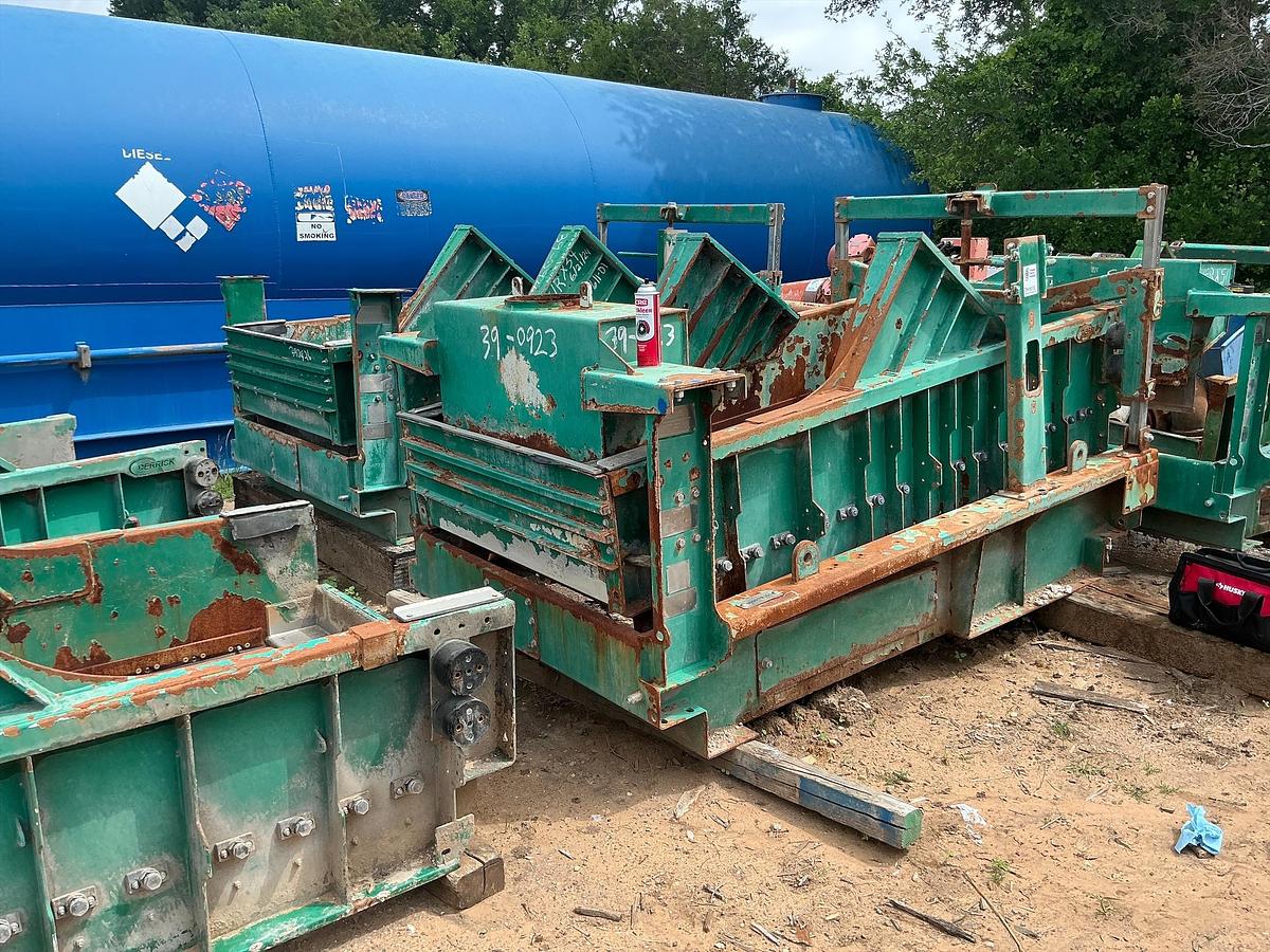 Used Derrick Shaker
