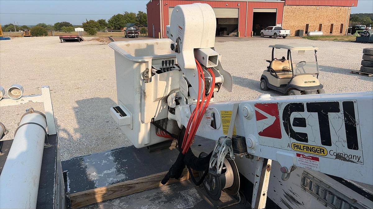 Used 2017 Dodge Ram/ETI Bucket Truck