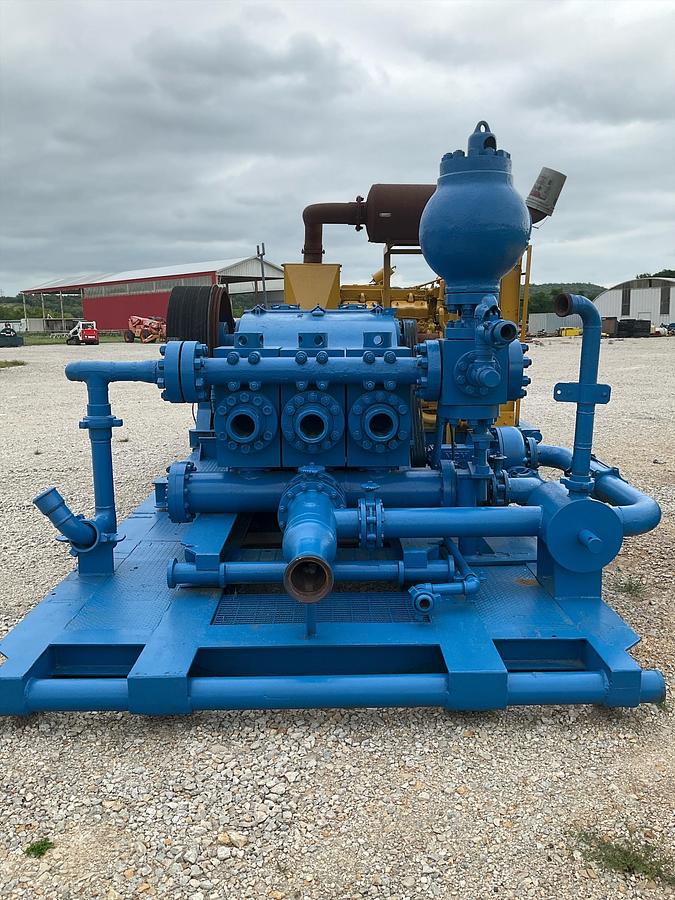 Used Continental Emsco F-800 Mud Pump 