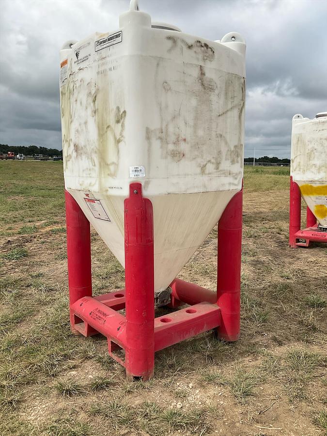 Used Snyder Flow Master Hopper